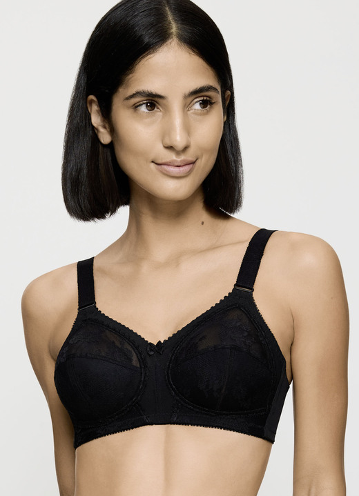 BHs - Triumph-Doreen BH mit Spitzencups, in Größe 075 bis 110, in Cup C, in Farbe SCHWARZ Ansicht 1