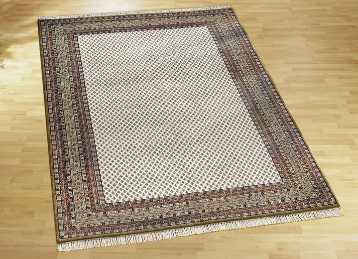 Klassisch - Handgeknüpfter Orientteppich aus Indien, in Größe 037 (Brücke ca. 70x 140 cm) bis 309 (Teppich, ø 200 cm), in Farbe CAMELGRUNDIG Ansicht 1