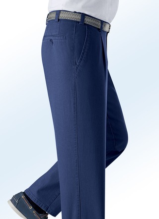Unterbauch-Jeans mit Gürtel in 3 Farben