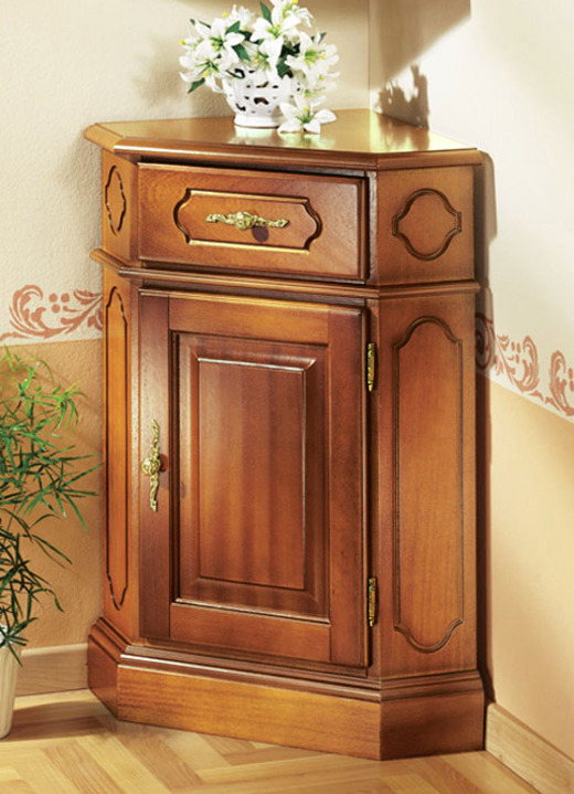 Sideboards & Kommoden - Eck-Kommode mit eleganten, goldfarbenen Metallgriffen, in Farbe KIRSCHBAUM Ansicht 1