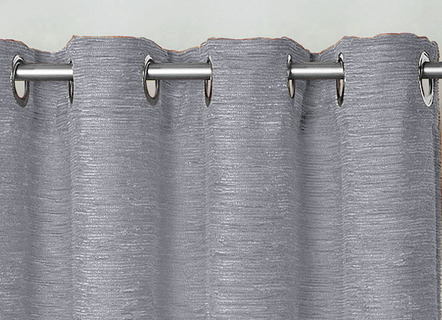 Fensterdekoration aus schwerer Thermo-Chenille-Qualität