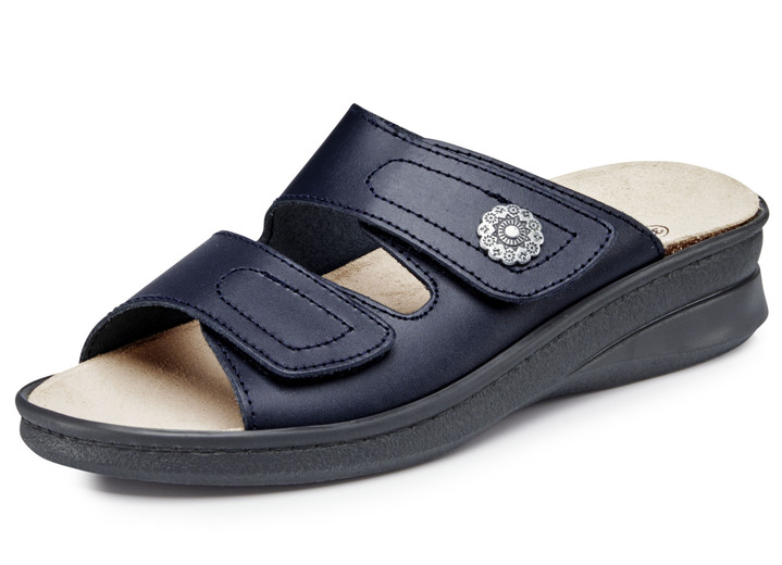 Komfortschuhe - Bequeme Pantoletten, mit herausnehmbarem Fußbett, in Größe 036 bis 042, in Farbe DUNKELBLAU Ansicht 1