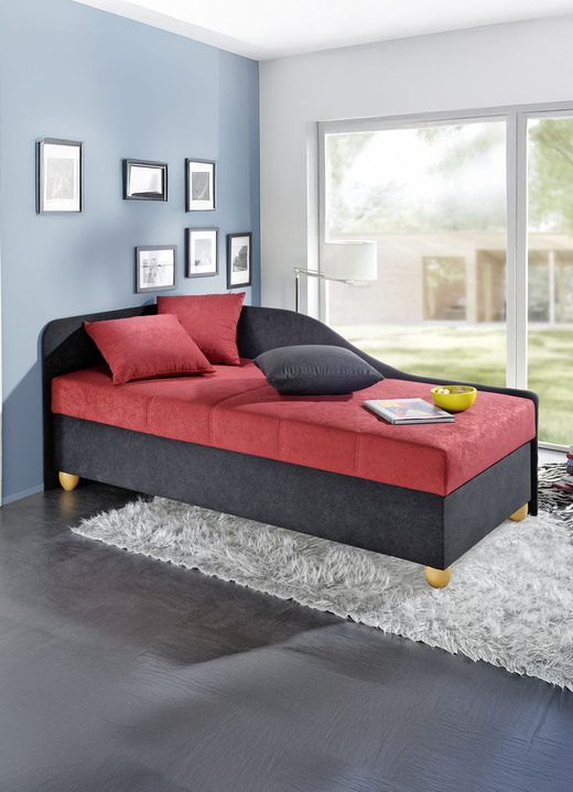 Schlafsofas - Komfort-Studioliege auf massiven Holzfüßen, in Farbe SCHWARZ-ROT, in Ausführung ohne Kissen Ansicht 1