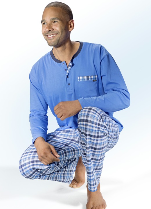 Nachtwäsche - Schlafanzug in 2 Farben, langarm mit Knopfleiste, in Größe 046 bis 060, in Farbe AZURBLAU-BUNT Ansicht 1