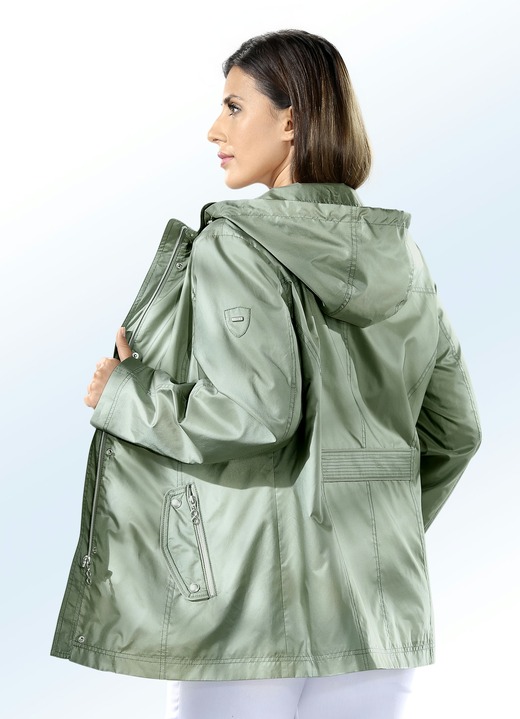 Jacken, Mäntel, Blazer - Jacke mit abnehmbarer Kapuze, in Größe 040 bis 060, in Farbe JADEGRÜN Ansicht 1