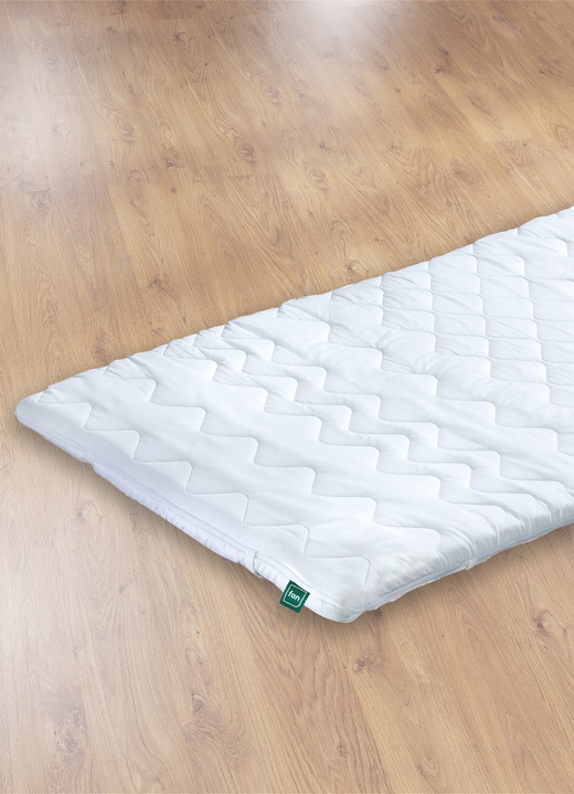 Matratzen & Bettrahmen - f.a.n. Matratzen-Komfortschaumtopper Zugentlastung, in Größe 130 (80/200 cm) bis 138 (180/200 cm), in Farbe WEISS Ansicht 1