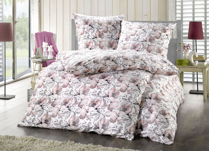 - Baumwoll Bettwäsche-Garnitur mit Magnolien-Dessin, in Größe 111 (40/80 cm + 135/200 cm) bis 412 (4-teiliges Sparset), in Farbe WEISS-ROSÉ