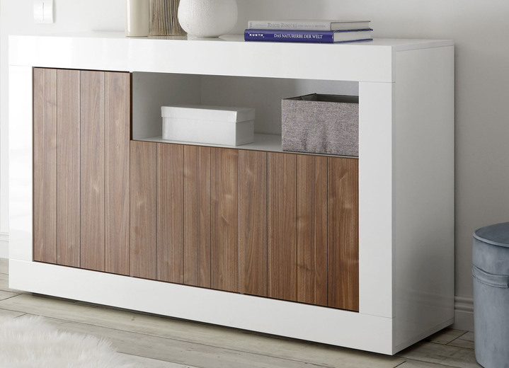 Sideboards & Kommoden - Kommode mit weißer Hochglanz-Lackierung, in Farbe WEISS-NUSSBAUM, in Ausführung 3-türig