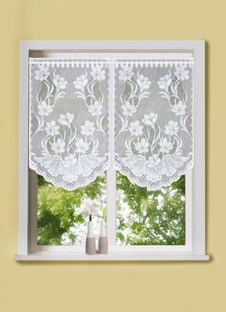 Fenster- und Türbehang mit Stangendurchzug