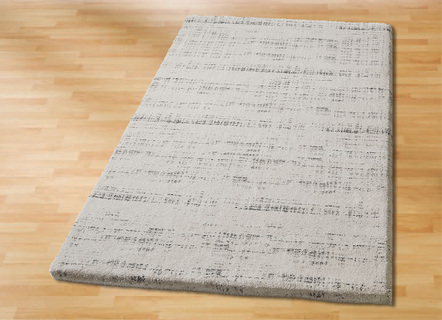 Brücken und Teppiche mit reflektierender Oberfläche