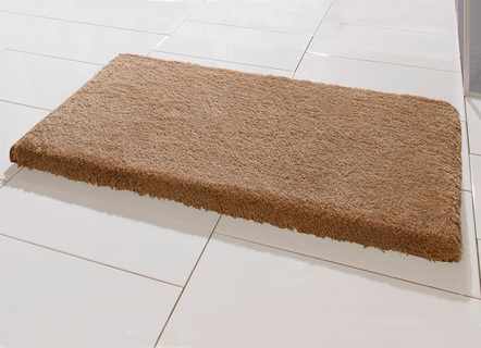 Ultrasofte Table Tuft Badgarnitur  aus dem Hause Grund