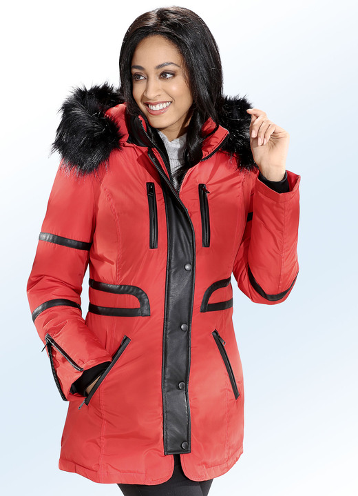 - Jacke mit schwarzen Akzenten aus Nappaleder-Imitat, in Größe 034 bis 052, in Farbe ROT-SCHWARZ Ansicht 1