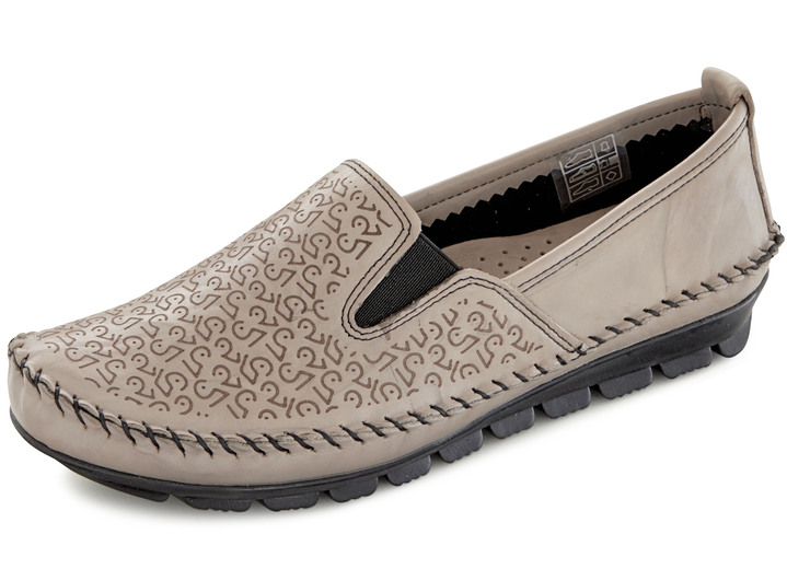 - Gemini Mokassin-Slipper mit Zierprägung, in Größe 036 bis 040, in Farbe TAUPE Ansicht 1