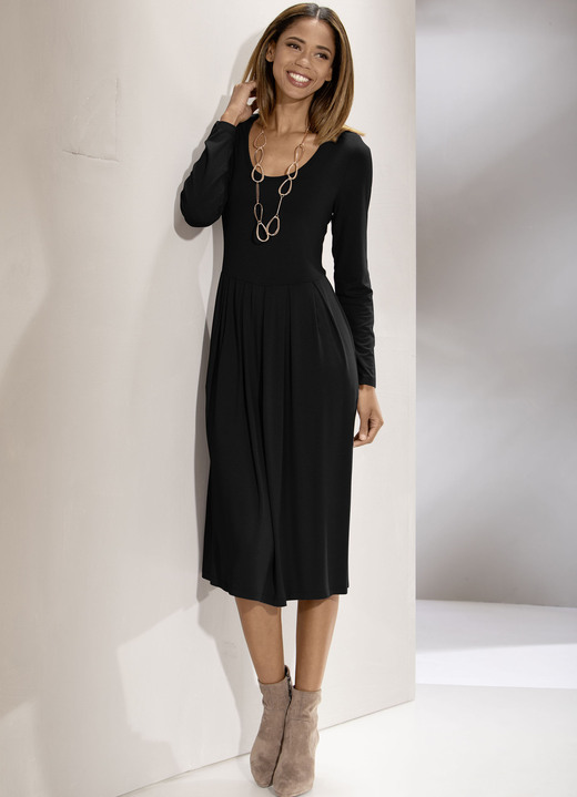 Damenmode - Kleid mit rundem Halsausschnitt, in Größe 038 bis 050, in Farbe SCHWARZ