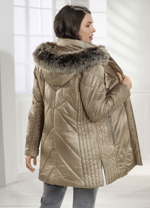 Jacken, Mäntel, Blazer - Jacke in 2 Farben Jacken, Mäntel, Blazer - Jacke in 2 Farben, in Größe 040 bis 060, in Farbe GOLDBEIGE