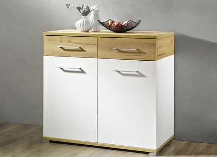 Kommode mit Softclose und Selbsteinzug
