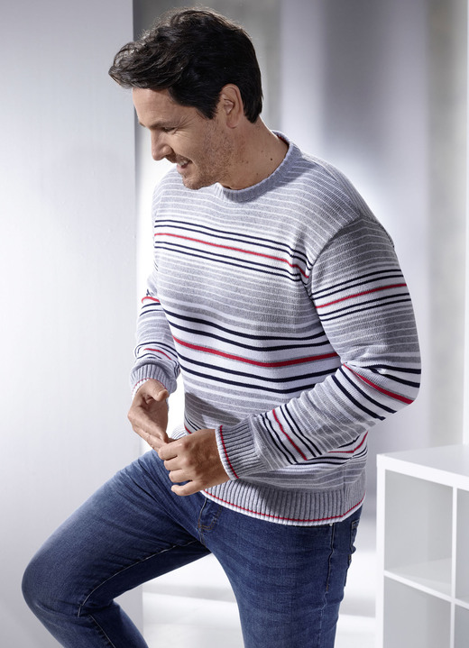 Hemden, Pullover & Shirts - Niveauvoller Rundhalspullover, in Größe 046 bis 062, in Farbe GRAU MELIERT-WEISS-MARINE-ROT
