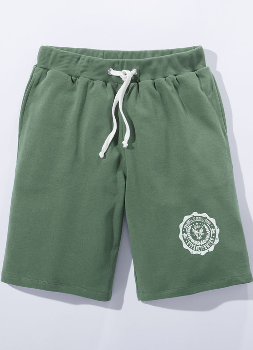 Sport- & Freizeitmode - Shorts in 3 Farben, in Größe 046 bis 060, in Farbe DUNKELGRÜN Ansicht 1