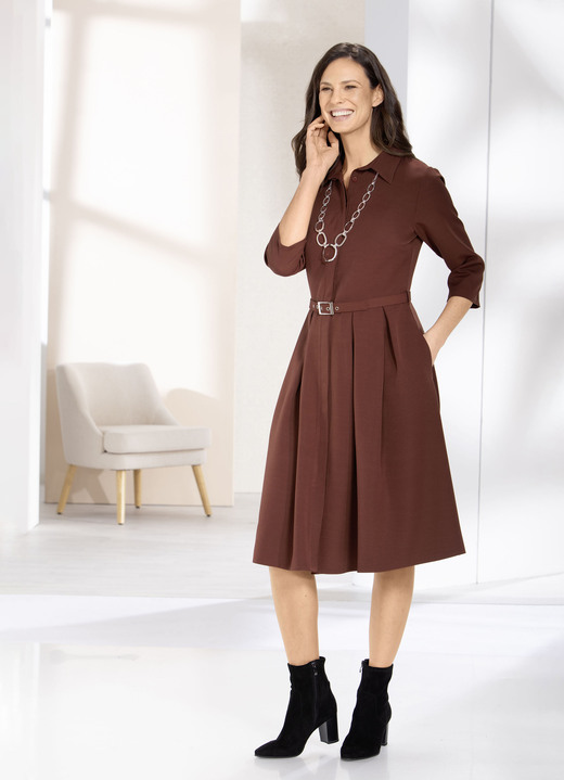 Freizeitkleider - Kleid mit Gürtel , in Größe 036 bis 052, in Farbe BRAUN Ansicht 1