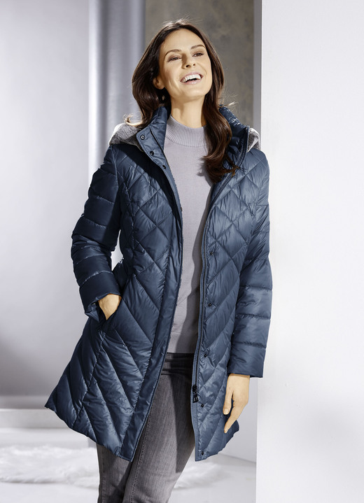 Jacken, Mäntel, Blazer - Daunen-Kurzmantel Jacken, Mäntel, Blazer - Daunen-Kurzmantel, in Größe 036 bis 054, in Farbe NAVY