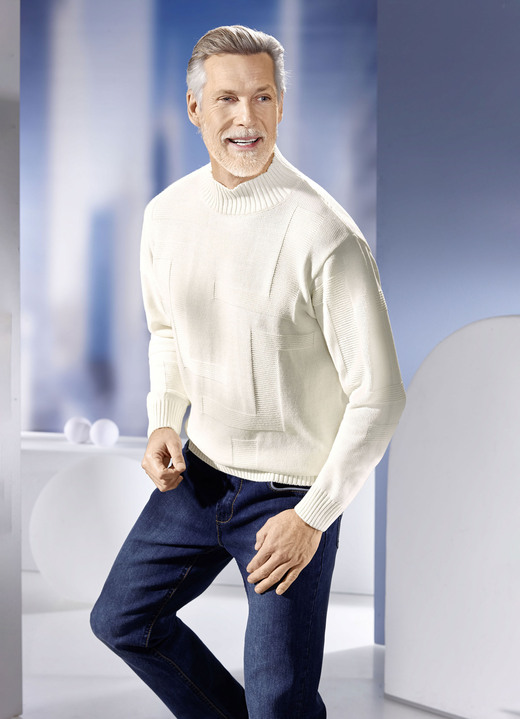 Hemden, Pullover & Shirts - Pullover mit Strukturdessin in 3 Farben, in Größe 046 bis 062, in Farbe WOLLWEISS Ansicht 1