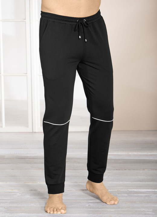Freizeitmode & Bademäntel - Hose mit Zierpaspel Freizeitmode & Bademäntel - Hose mit Zierpaspel, in Größe 024 bis 062, in Farbe SCHWARZ