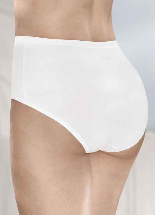 Slips - sloggi GO Daily Cotton Dreierpack Slips imt BIO-Baumwolle, in Größe L (44/46) bis XXL (52/54), in Farbe ECRU Ansicht 1