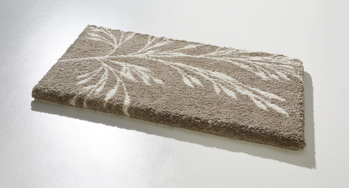 Badgarnituren - Badgarnitur mit rutschhemmender Latexierung, in Größe 100 (Vorleger halbrund, 50/ 80 cm) bis 112 (WC-Deckelbezug, 47/ 50 cm), in Farbe TAUPE Ansicht 1