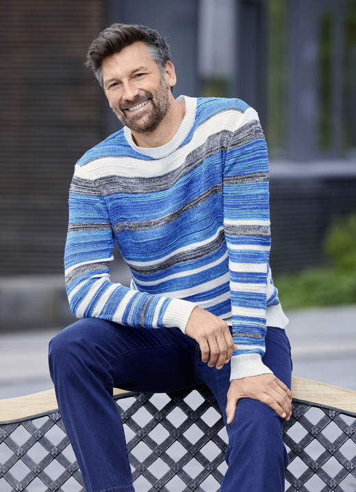 Hemden, Pullover & Shirts - Gestreifter Rundhalspullover mit Strukturdessin, in Größe 046 bis 062, in Farbe TÜRKIS-GRAU-ECRU GESTREIFT Ansicht 1