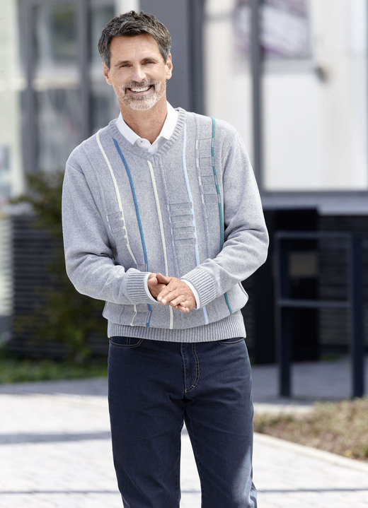 Hemden, Pullover & Shirts - V-Pullover mit Strukturdessin, in Größe 046 bis 062, in Farbe HELLGRAU MELIERT Ansicht 1