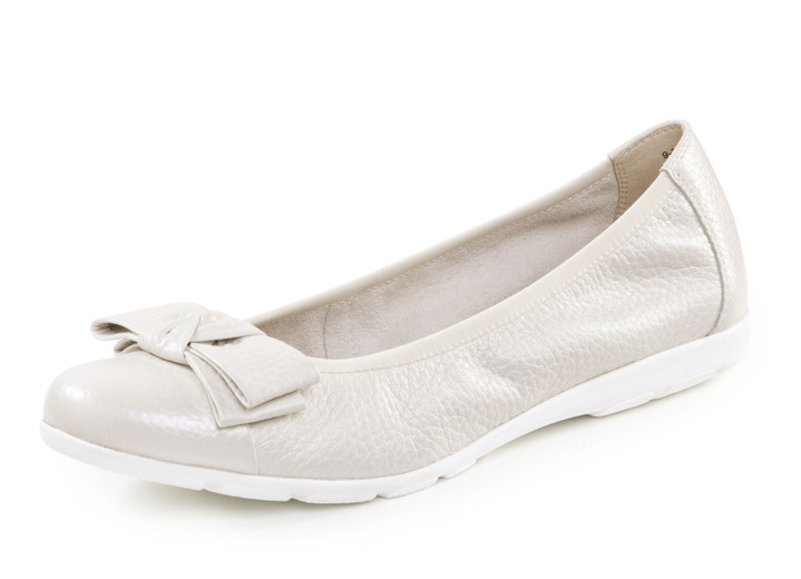 Komfortschuhe - Caprice Ballerina mit Zierschleife, in Größe 036 bis 042, in Farbe PERLWEISS Ansicht 1