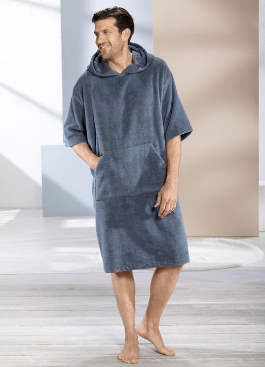 Freizeitmode & Bademäntel - Poncho mit Kängurutasche, in Größe 002 bis 3 (60-64), in Farbe RAUCHBLAU Ansicht 1