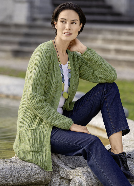 Jacken, Westen & Sets - Long-Strickjacke in Perlfang, in Größe L(44/46) bis XXL(52/54), in Farbe LIMETTE MELIERT Ansicht 1