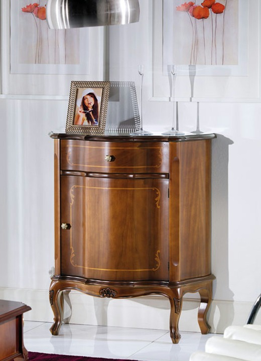 Sideboards & Kommoden - Kommode mit Intarsien-Arbeiten an den Fronten, in Farbe NUSSBAUM, in Ausführung Kommode, 1-türig Ansicht 1