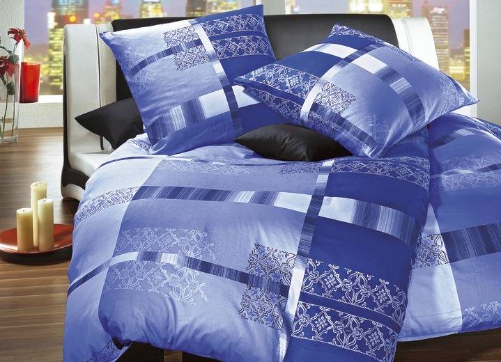 Bettwäschegarnituren - Topmodische Bettwäsche-Garnitur in pflegeleichten Qualitäten, in Größe 112 (80/80 cm + 135/200 cm) bis 412 (2x 80/80 + 2x 135/200 cm ), in Farbe BLAU Ansicht 1