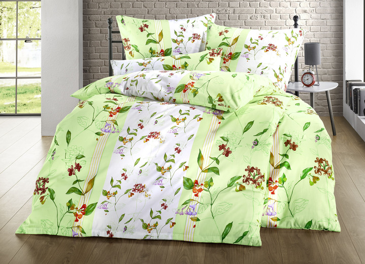 Bettwäschegarnituren - Satin Bettwäsche mit praktischem Reißverschluss, in Größe 111 (40x80 cm + 135x200 cm) bis 115 (80x80 cm + 155x220 cm), in Farbe GRÜN Ansicht 1