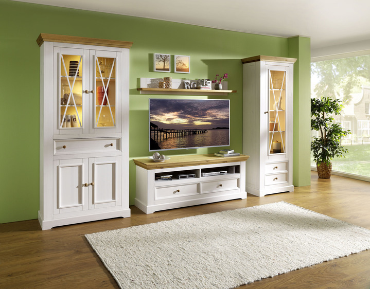Wohnwände - Hochwertige Möbelserie aus massiver Kiefer im Landhausstil, in Farbe WEIß-EICHE, in Ausführung TV-Lowboard