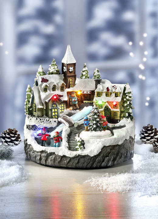 Weihnachtliche Dekorationen - Beleuchtetes Winterdorf aus Polyresin, in Farbe WEIß