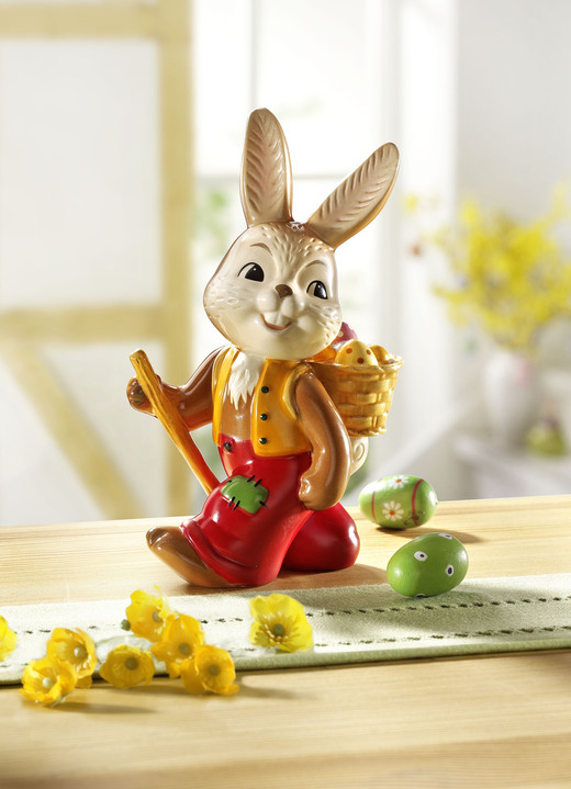 Goebel-Figuren - Hase mit Wanderstock aus Feinsteingut, in Farbe BUNT