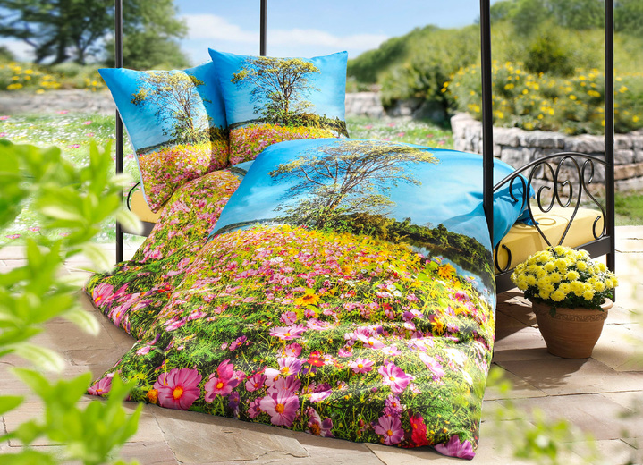Bettwäschegarnituren - Bettwäsche-Garnitur mit imposanten Natur-Motiv, in Farbe BUNT