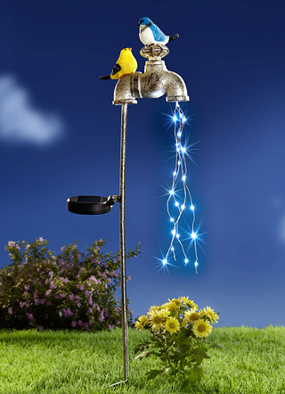 Solarbetriebener LED-Stecker Wasserhahn