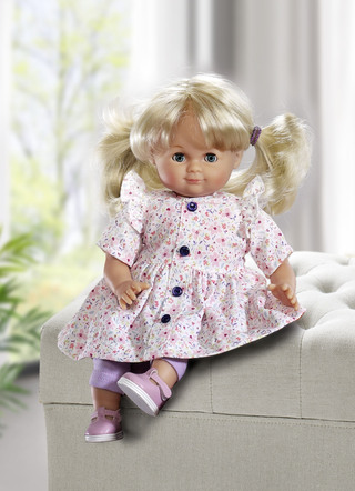 Spielpuppe Schlummerle mit frühlingshaftem Blümchenkleid