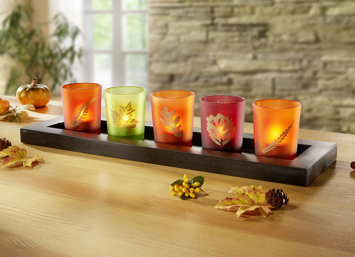 Herbstimpressionen - Glas-Teelichthalter mit Holzbrett, in Farbe BUNT