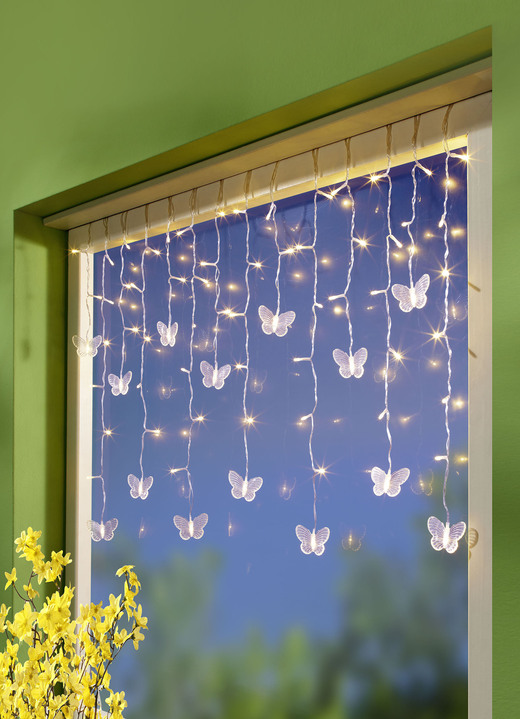 Tisch- & Fensterdekorationen - LED-Lichtervorhang mit Schmetterlinge, in Farbe WEISS
