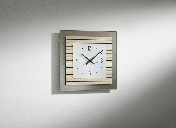 Uhren - Wanduhr mit Holzgehäuse, in Farbe GRAU-CREME-SILBER