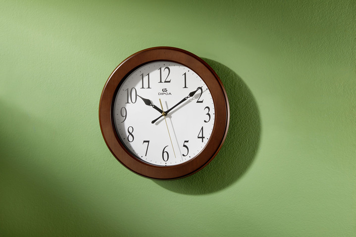 Uhren - Hochwertige Wanduhr aus Holz, in Farbe EICHE Ansicht 1