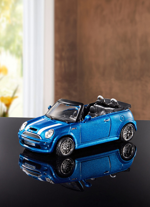 Sammlermodelle - Mini Cooper S Cabrio von Bburago, in Farbe BLAU Ansicht 1