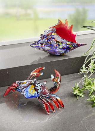 Farbenfrohe Glasfiguren