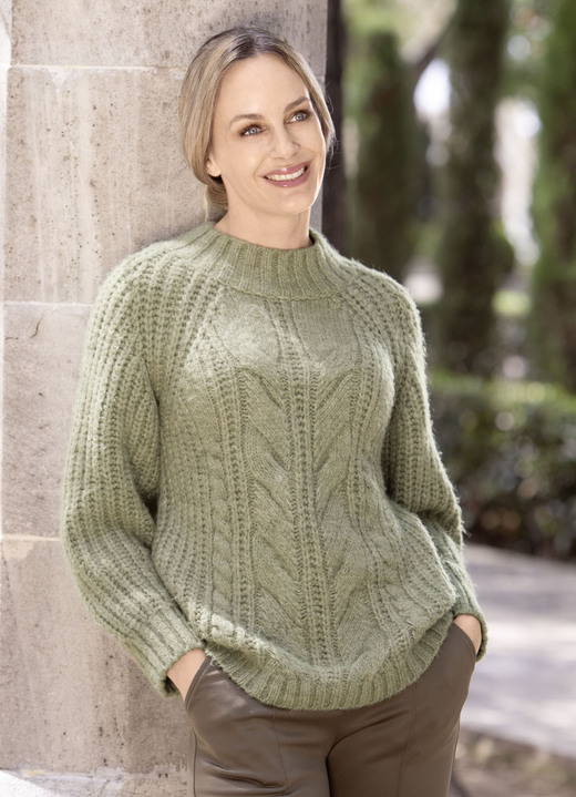 Pullover - Pullover in flauschig weichem Grobstrick, in Größe 036 bis 052, in Farbe OLIV MELIERT Ansicht 1