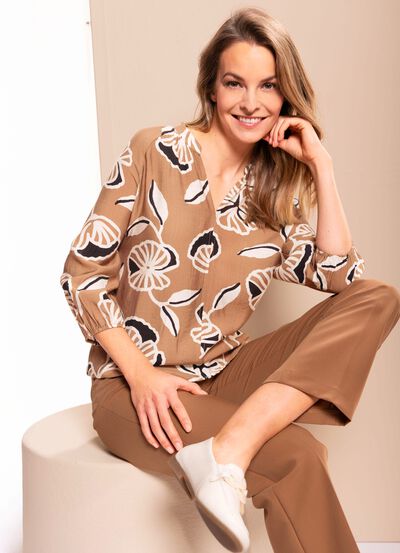 Bluse mit Gummizugband an den &Auml;rmeln 